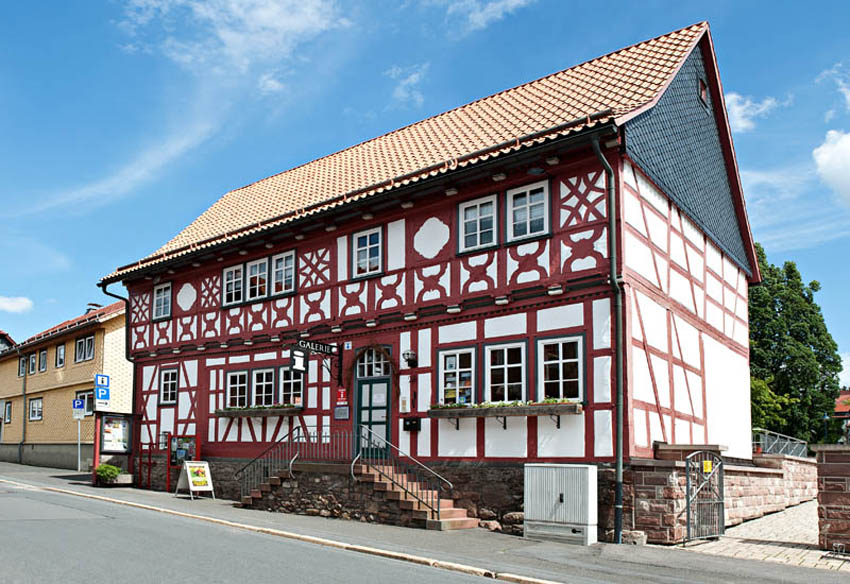Frontansicht Buergerhaus